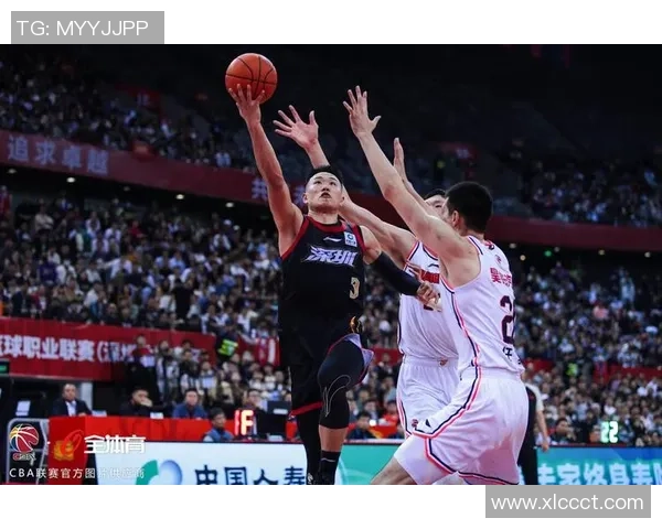 贺希宁：从篮球新星到职业生涯的璀璨之路探索与成长的故事